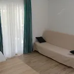 Mam Mali Apartamento Vir