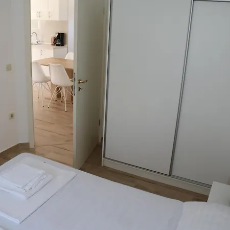 Mam Mali Apartment *