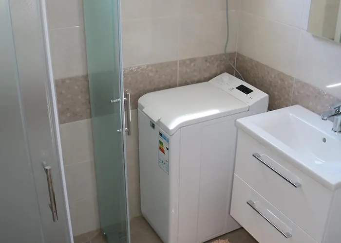 Mam Mali Apartment *