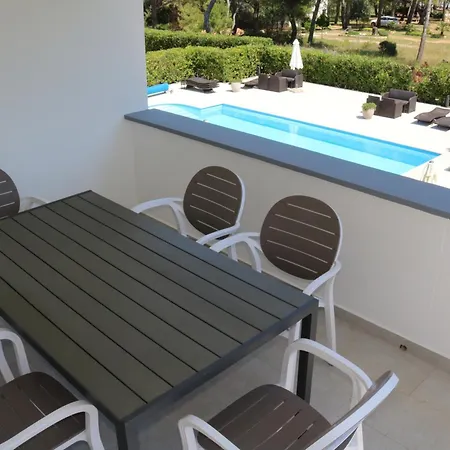 Mam Mali Apartament *